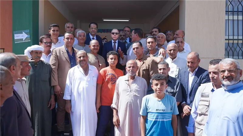 لقاء مفتوح مع أهالي الغربية.. المحافظ يستمع لمطالب المواطنين ويوجه بسرعة حلها