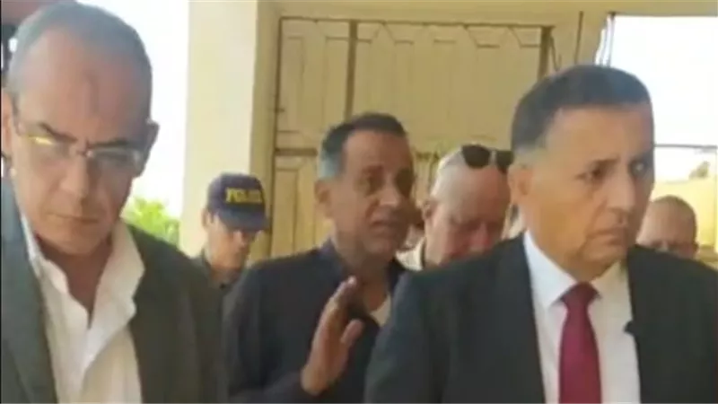 محافظ القليوبية يستبعد مدير مدرسة برقطا بكفر شكر بعد رصد مخالفات خلال جولتة 