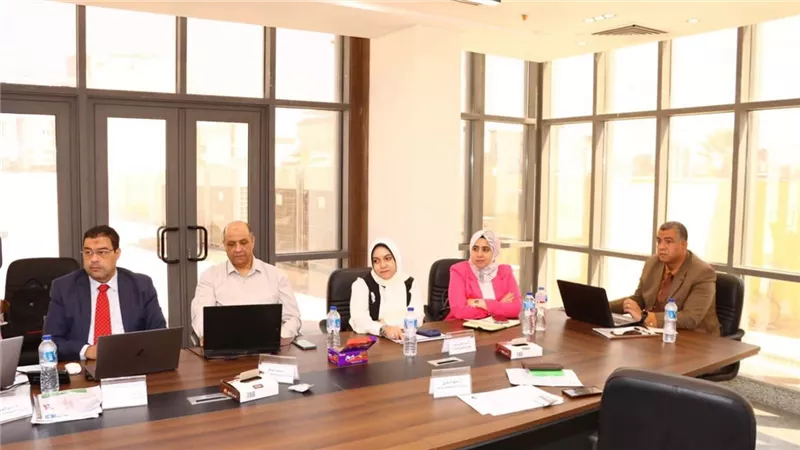 استمرار أعمال لجنة تقييم المشروعات المتقدمة ضمن المبادرة الوطنية للمشروعات  