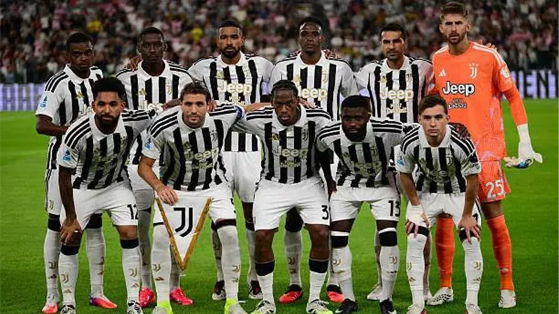 التشكيل الرسمي لمباراة يوفنتوس وميلان في الدوري الإيطالي 2026