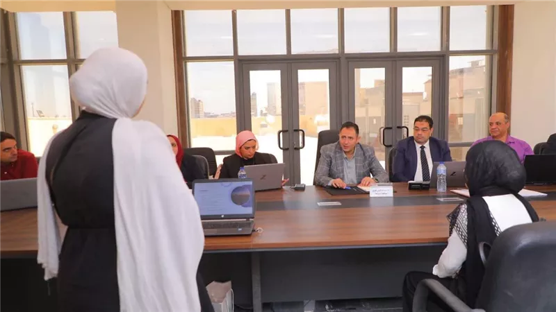محافظ دمياط يشهد ختام أعمال لجنة تقييم المشروعات المتقدمة ضمن المبادرة الوطنية