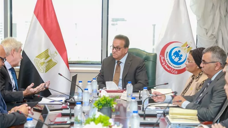وزير الصحة يبحث سبل التعاون المشترك في القطاع الصحي مع شركة «IQVIA»