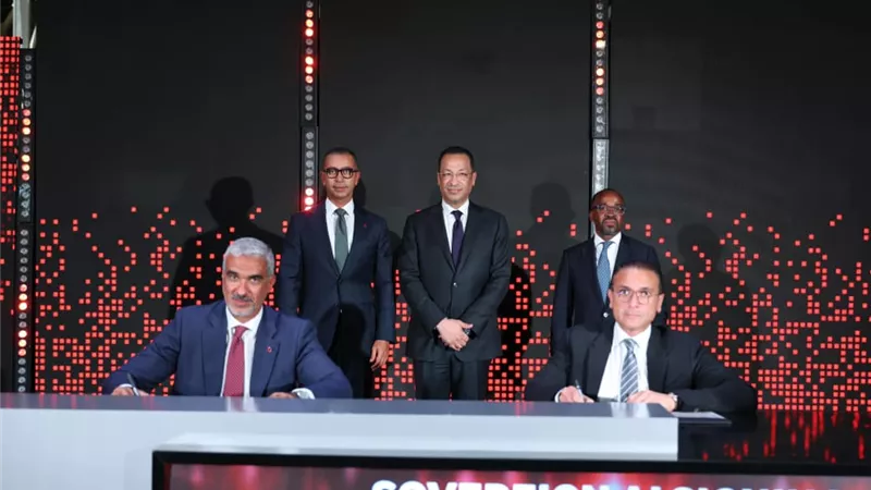 وزير الاتصالات يشهد إطلاق أكبر مركز بيانات وذكاء اصطناعي لڤودافون