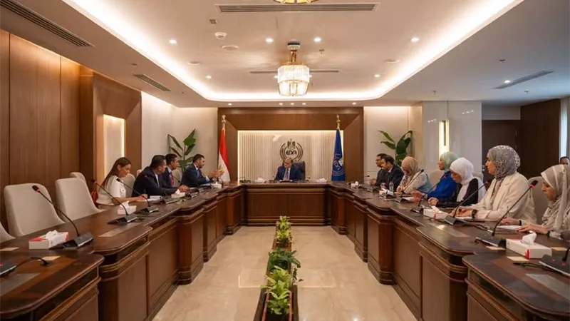 هيئة الدواء تبحث مع «بيرنا» المكسيكية آفاق الاستثمار والتعاون الدوائي
