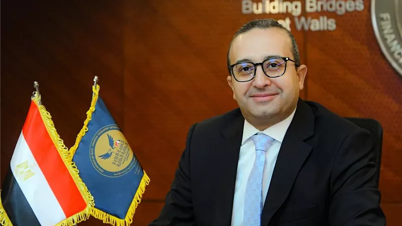 تجديد تعيين محمد عبدالعزيز مساعدا لرئيس الرقابة المالية لمدة عام