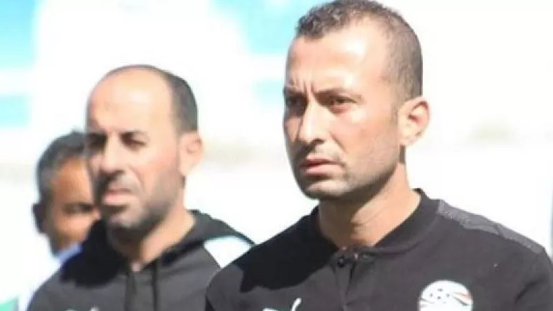 صبحي العمراوي حكما لمباراة بيراميدز والجونة في الدوري