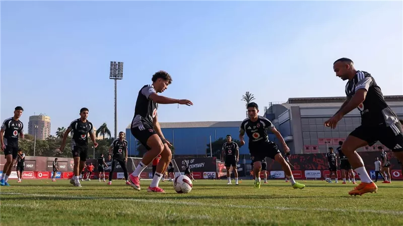 الأهلي ينهي تحضيراته لمواجهة المقاولون العرب بالدوري 
