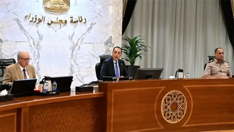 مدبولي: المكون المحلي بالمصانع الجديدة يبدأ من 40% ويصل إلى 95%