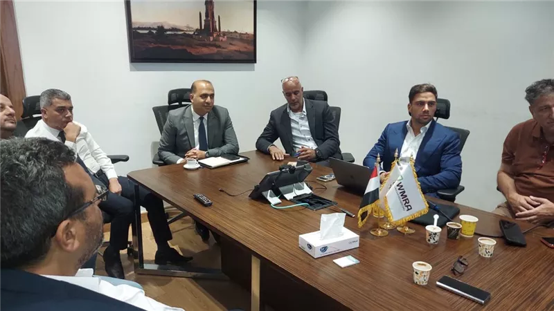 جهازتنظيم إدارة المخلفات يبحث مشاركة المجتمع المدني والقطاع الخاص لتنفيذ لمعالجة مخلفات بالغردقة