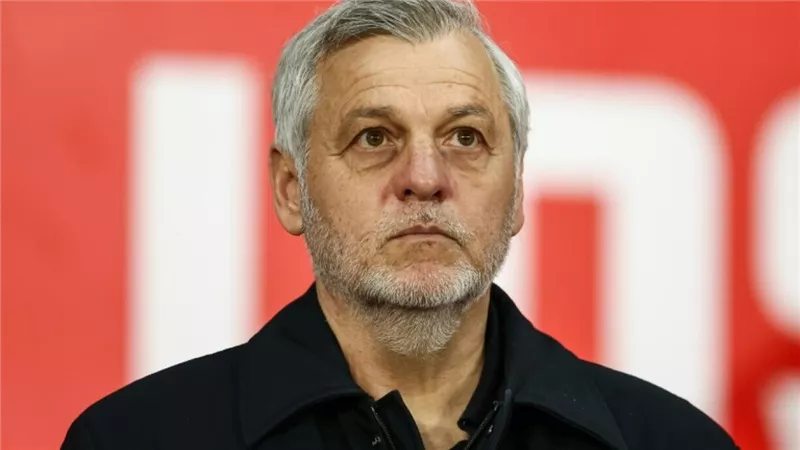 مرسيليا يفتقد كوندوغبيا وننادي أمام رين.. وجينيسيو يكشف موعد عودتهما