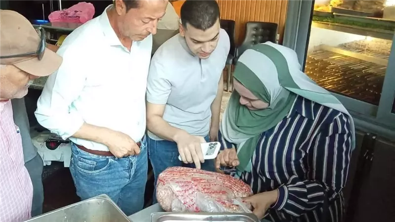 ضبط 340 كجم لحوم ودواجن غير صالحة للإستهلاك الآدمي خلال حملات بالمنوفية