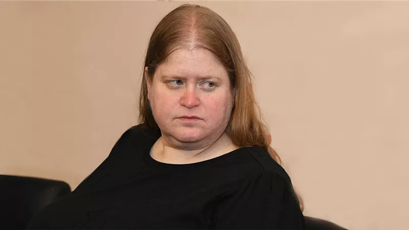 إيليت راز.. سيدة أعمال إسرائيلية تنهب الملايين من مستثمرين أمريكيين بنيويورك 