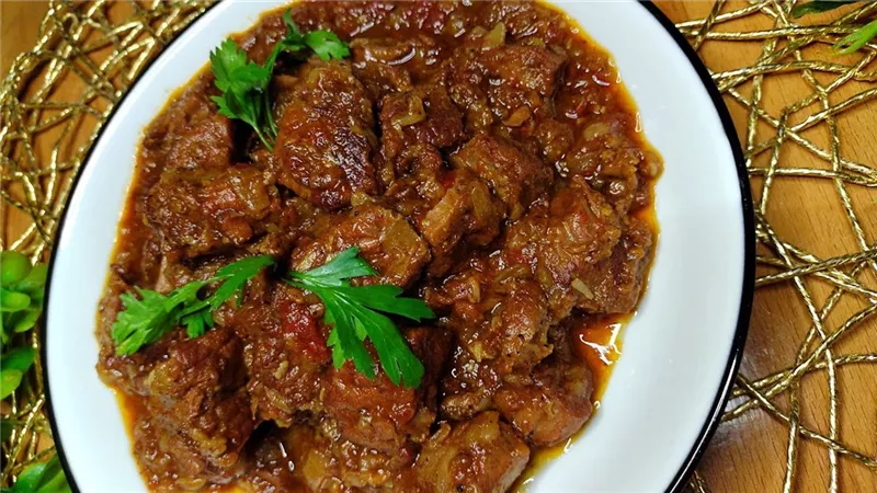 طريقة عمل كباب الحلة.. سر اللحم الطري والصوص المتسبك