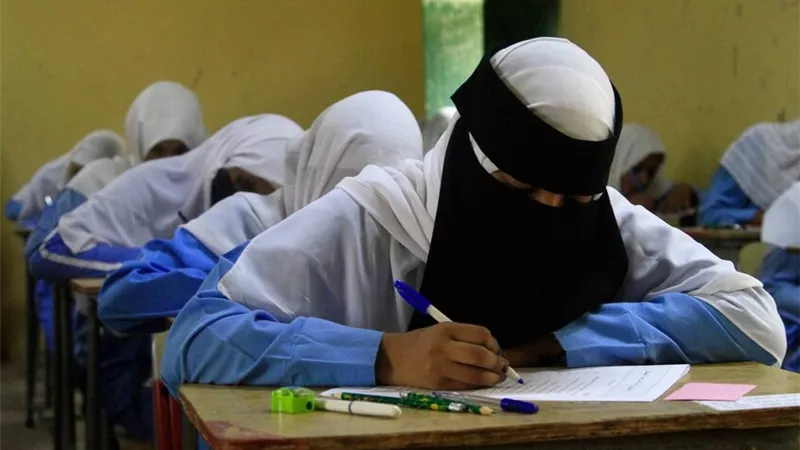 أبناء قيادات الدعم السريع يثيرون جدلا بعد أداء امتحانات الثانوية في الخرطوم