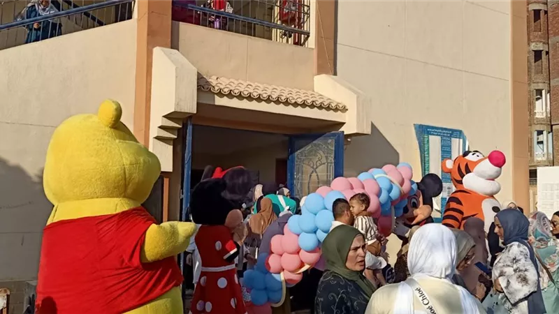 انتظام الدراسة اليوم في 502 مدرسة موزعة على  أحياء السويس الخمسة