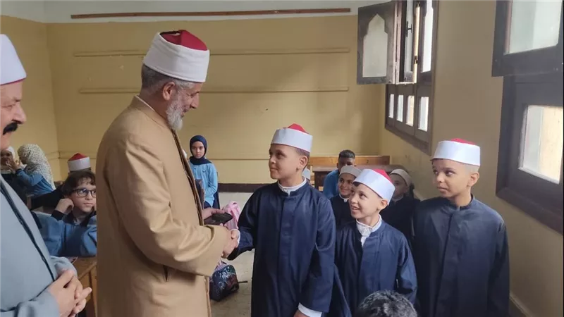 انتظام الدراسة بالمعاهد الازهرية بمحافظة القليوبية أول ايام الدراسة 