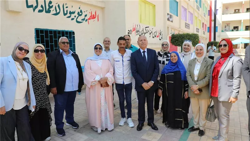 محافظ القاهرة يتابع انتظام الدراسة.. 20 مدرسة جديدة تدخل الخدمة بـ656 فصلًا