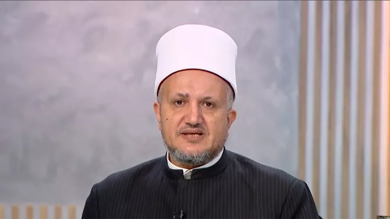  الدكتور عبد الحميد متولي، أستاذ العقيدة الإسلامية