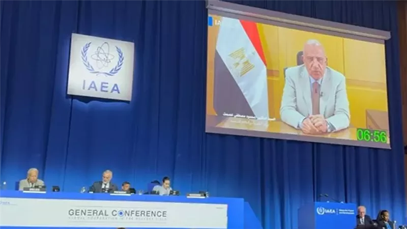  وزير الكهرباء والطاقة المتجددة