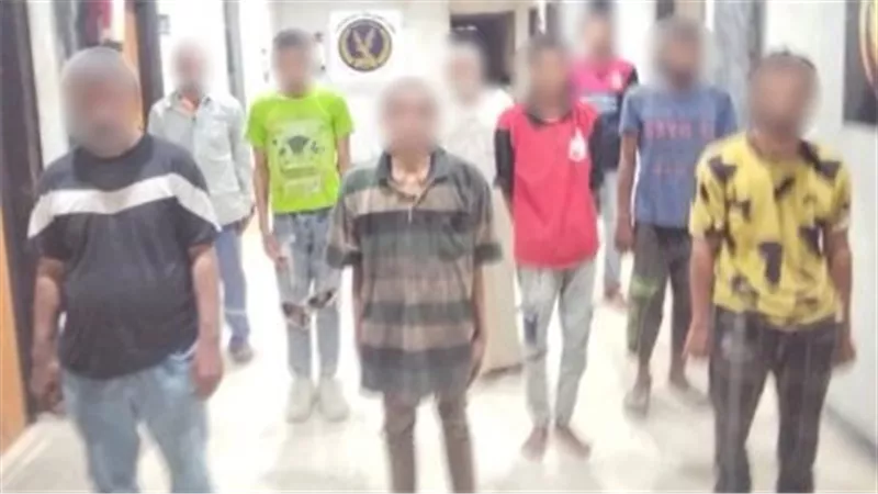 ضبط 10 أشخاص بالقاهرة لاستغلال 12 حدثًا في التسول وبيع السلع