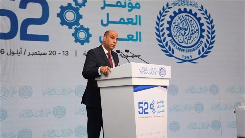 وزير العمل: البطالة في مصر تراجعت إلى 5.8% بعد تجاوزها 13% في 2013