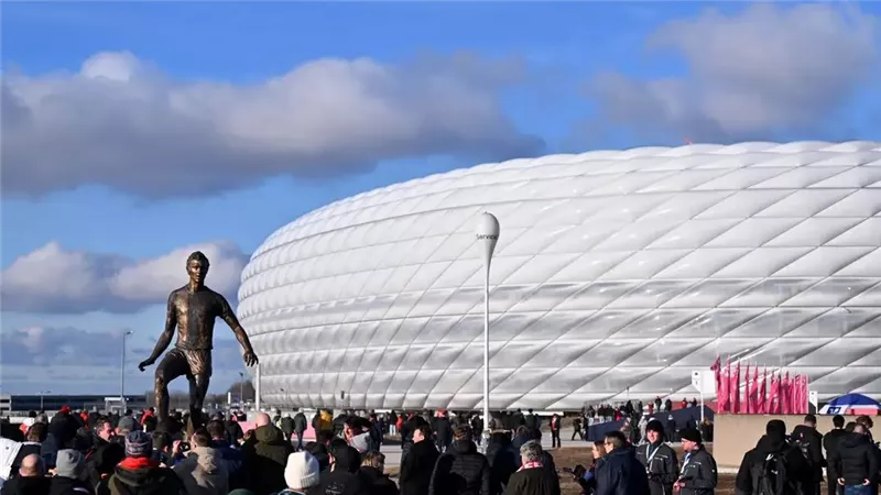 رسميًا.. كامب نو يستضيف نهائي دوري أبطال أوروبا 2029 وأليانز أرينا في 2028