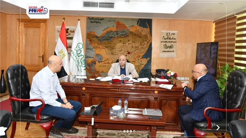 محافظ الفيوم يتابع الموقف التنفيذي للأعمال الإنشائية بمصنع 