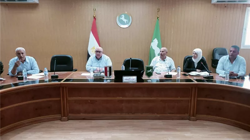 الشرقية: إجتماع موسع لمناقشة الإستعدادات الإستباقية لمجابهة تلوث الهواء لموسم