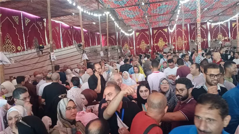 زحام شديد في انتخابات دمنهور.. والأعضاء: نفسنا نرجع للدوري الممتاز