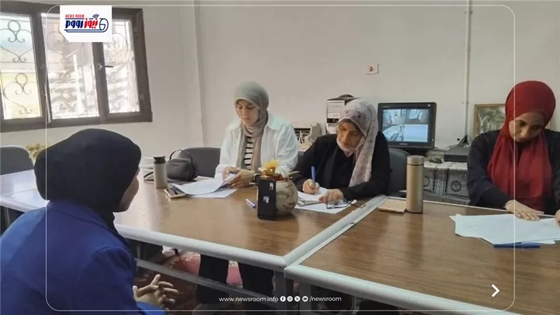 إجراء مقابلات لأختيار الكوادر المتخصصة بمراكز التخاطب الجديدة بالفيوم 