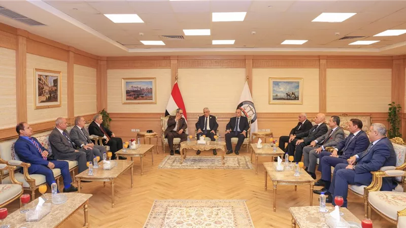 النائب العام يستقبل رئيس مجلس رؤساء الاستئناف وأعضاء مجلس القضاء الأعلى ورئيس نادي قضاة مصر
