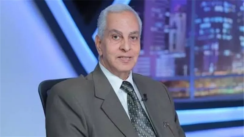 مستشار وزير التنمية المحلية الأسبق: قطع الأشجار أسهل حلول تطوير الشوارع