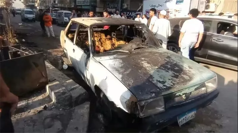 التضامن الاجتماعي بالقليوبية تبدأ حصر خسائر حريق شارع فريد ندا بمدينة بنها 
