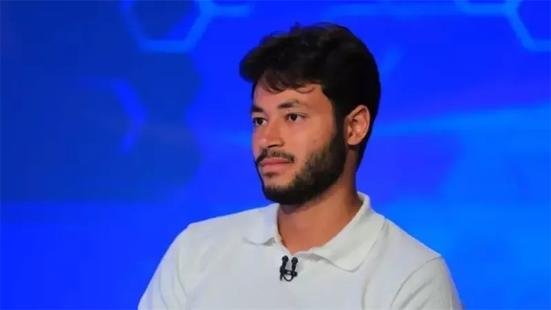 أدهم جاسر يعلن عدم توليه منصب مدير التعاقدات في الزمالك