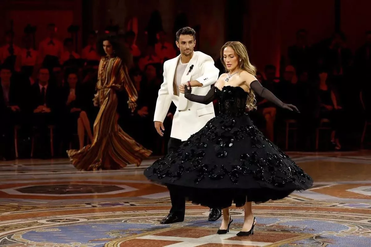 ميلانو تتألق..Vogue World 2026 يحتفي بإرث الأزياء الإيطالية بحضور نجمات العالم