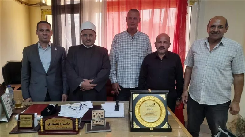 النائب سيد عبد الجليل يبحث مع قيادات الأزهر توسعة المعهد الديني بفايد