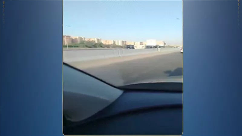 خبطة وهروب.. ضبط سائق نقل بعد تسببه في تلفيات لسيارة ببني سويف