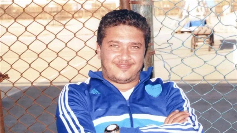 الأهلي ينعى الكابتن أحمد سراج مدرب قطاع الناشئين السابق بعد وفاته صباح اليوم