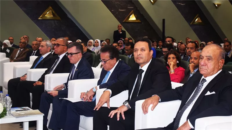 المسح الصحي للأسرة المصرية 2025.. انخفاض معدل الإنجاب إلى 2.33 طفل لكل سيدة