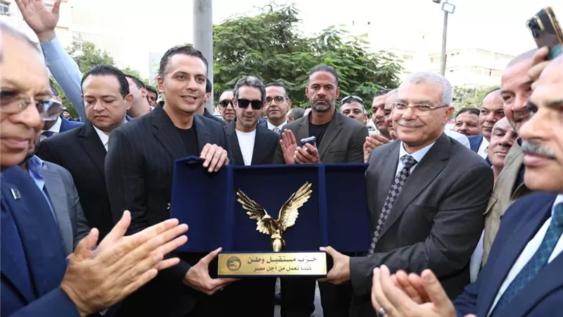 «مستقبل وطن»: تجهيز احتياجات المستشفى الجامعي بالزقازيق من المستلزمات 
