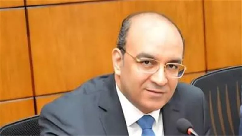 الدكتور تامر مدكور