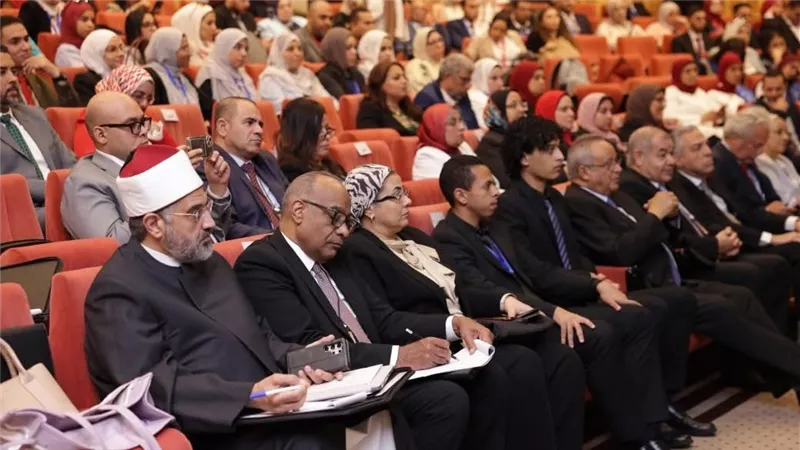 المستشارة أمل عمار 