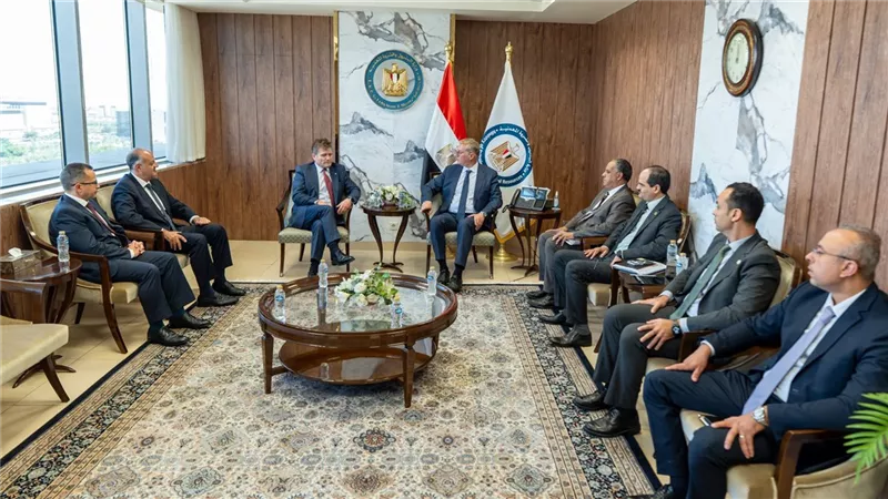 وزير البترول 