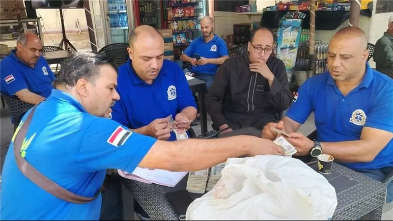 مصرع شخص وإصابة ٩ آخرين في تصادم سيارتين بالطريق الزراعي