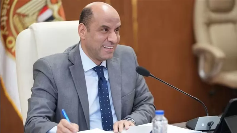 وزير العمل