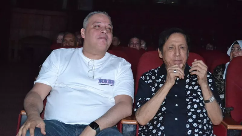 بعد عودته من الموسم الصيفي بالإسكندرية .. محمد عشوب في ضيافة غرام في الكرنك