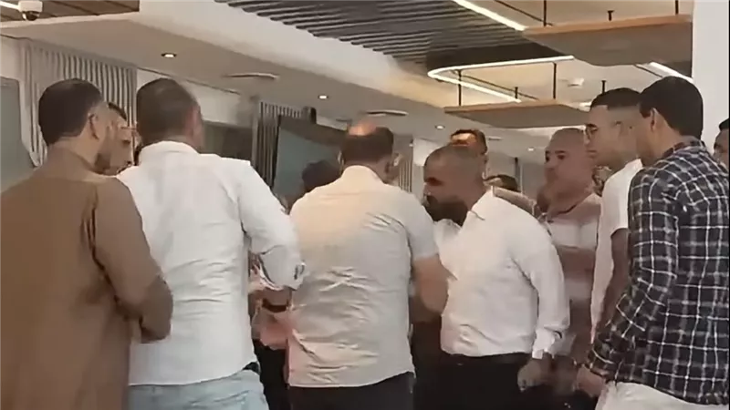 ملاك «وين بلازا» يشكون تأخر التسليم والتشطيبات.. و«كابيتال هيلز»: ادعاءات واهية  