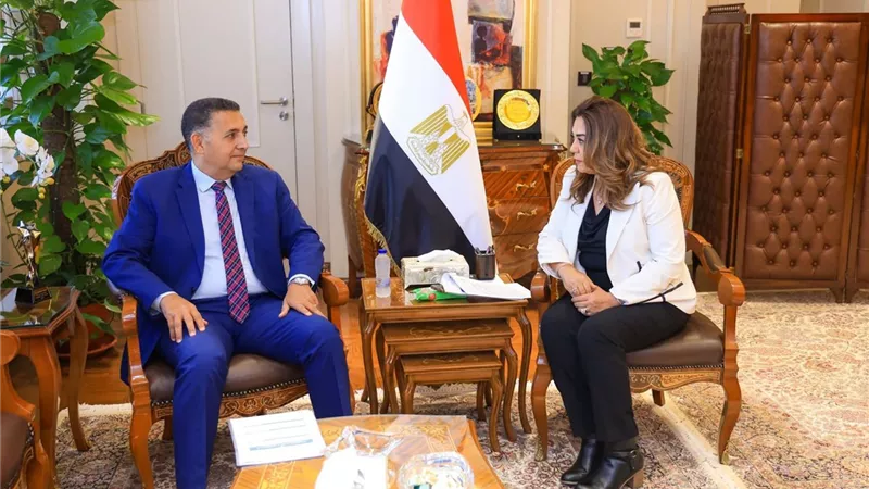 وزيرة التنمية المحلية تتابع مشروعات القليوبية وملفات التصالح وحياة كريمة