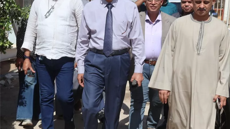 النائب محمود أبو خروف يعلن مستجدات أزمة كهرباء جرجا بعد حريق محطة بيت داوود