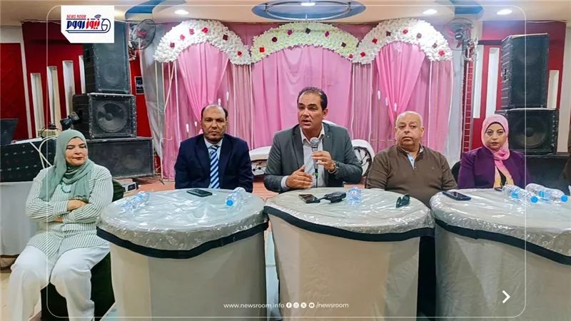 وكيل وزارة التربية والتعليم بالفيوم. يضع «خريطة عمل» للأخصائيين الاجتماعيين